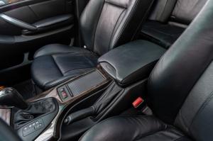 BMW X5 4.8is 2004 года  (NA)